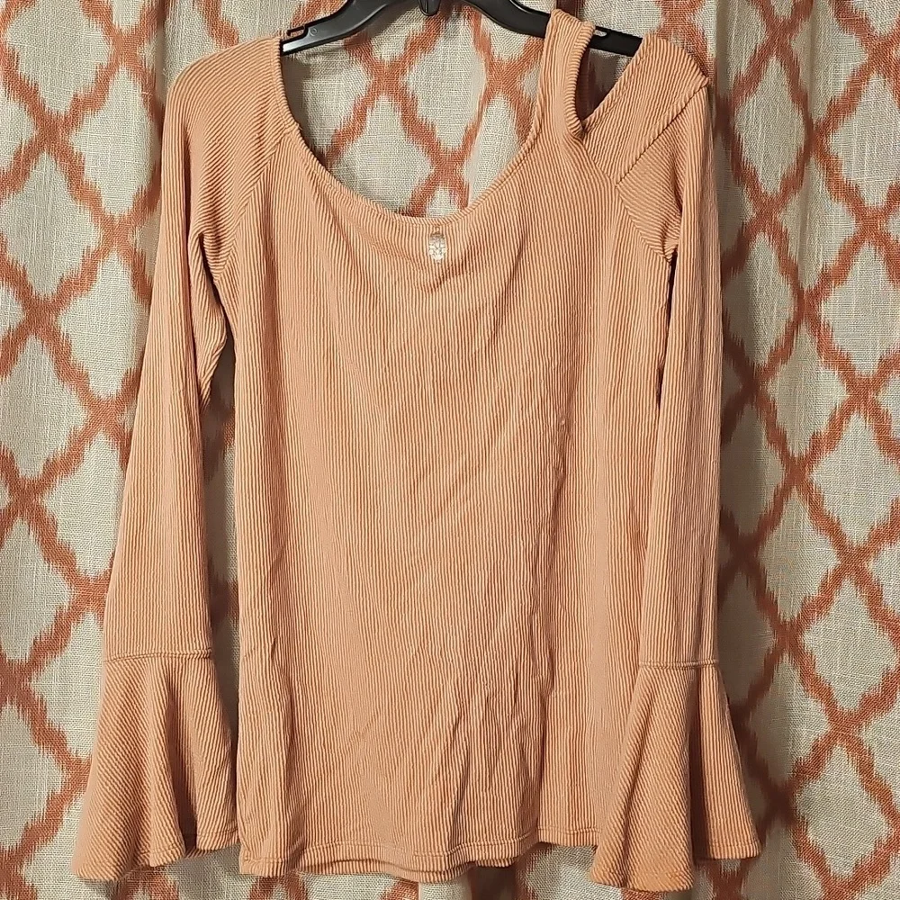 Women's Off-Shoulder Top - Picture 6 of 6